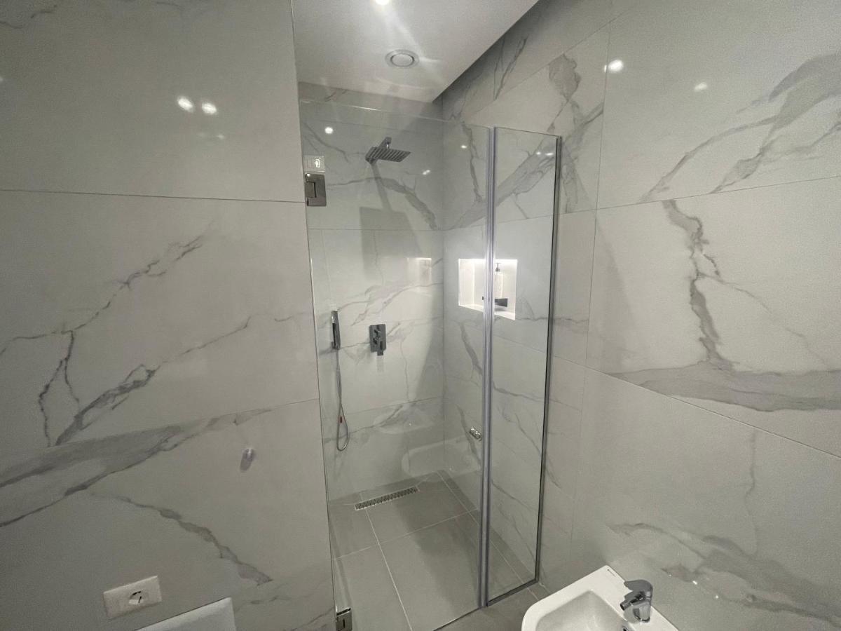 Seaside Hotel Vlore Luaran gambar