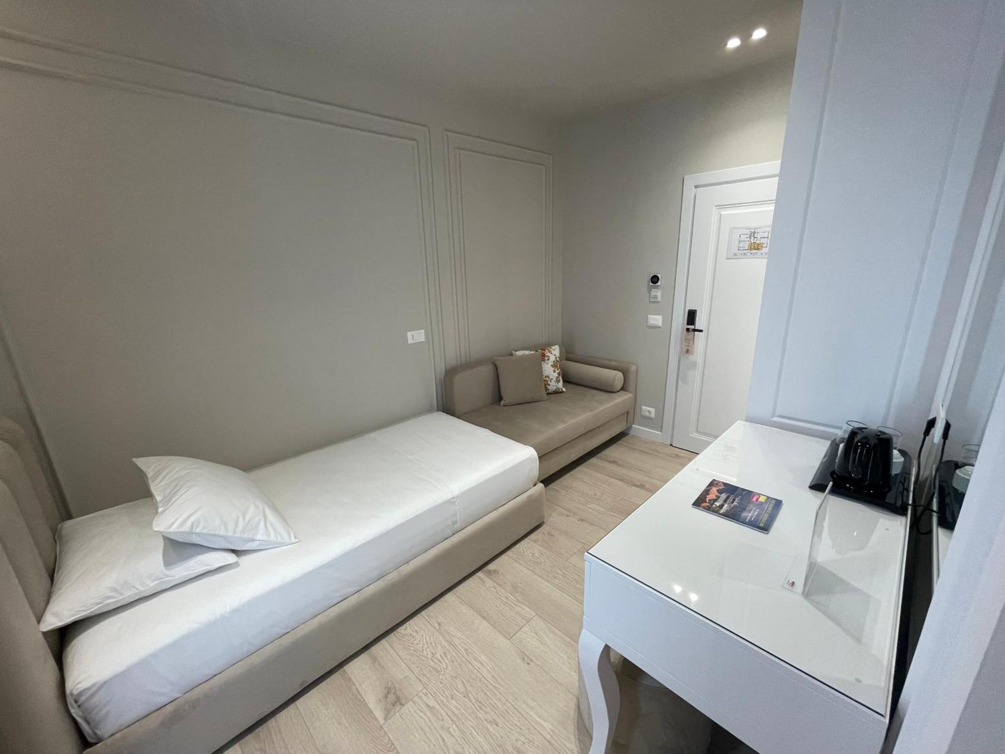 Seaside Hotel Vlore Luaran gambar