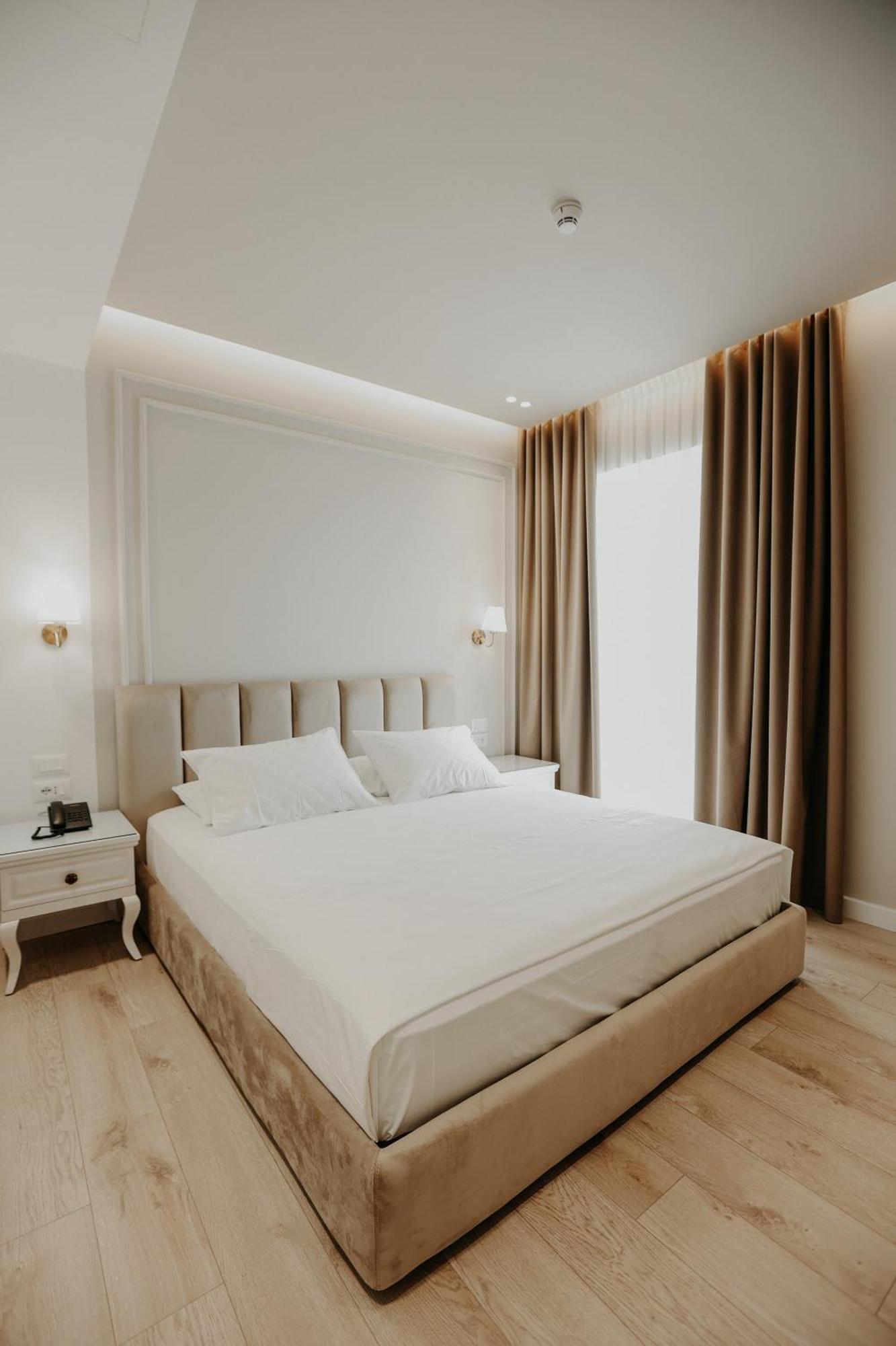 Seaside Hotel Vlore Luaran gambar