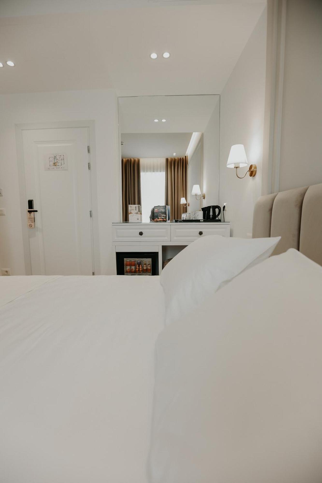 Seaside Hotel Vlore Luaran gambar