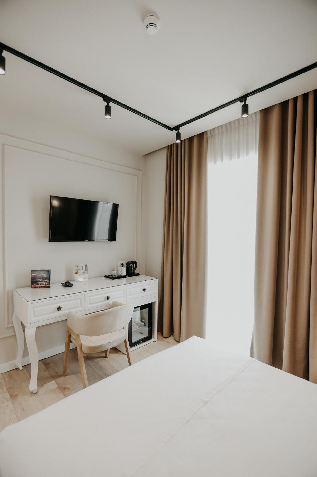 Seaside Hotel Vlore Luaran gambar