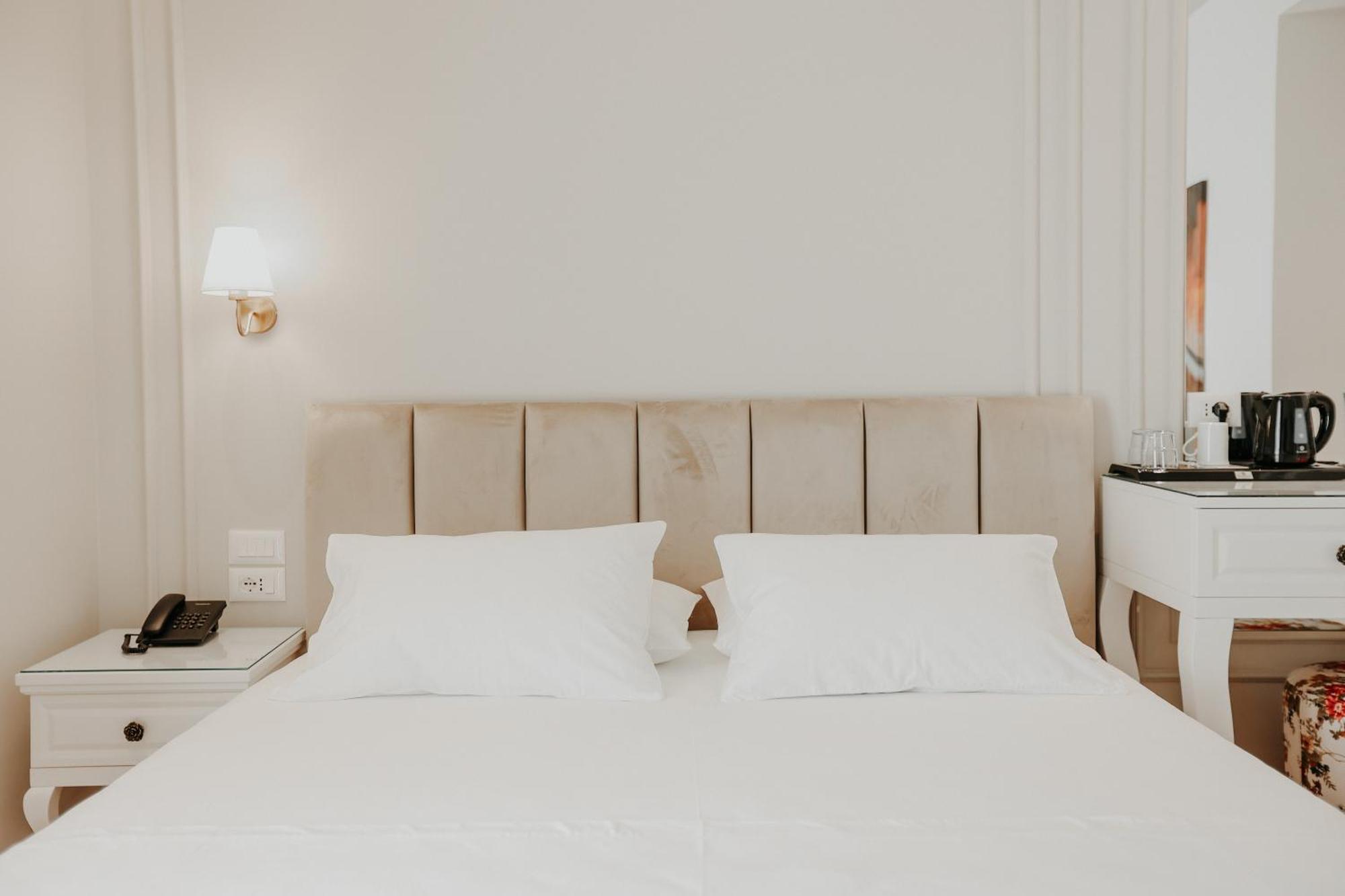 Seaside Hotel Vlore Luaran gambar
