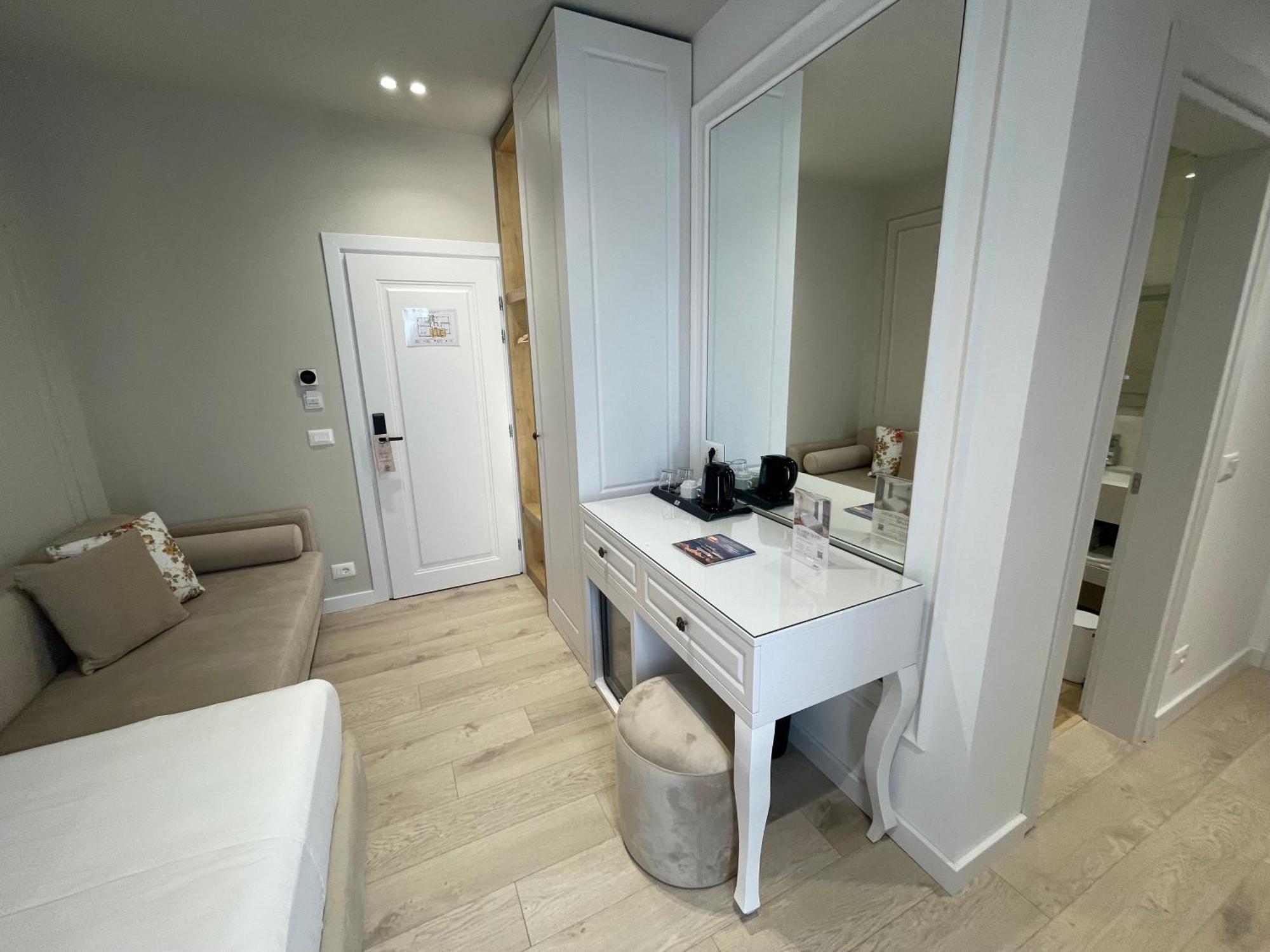 Seaside Hotel Vlore Luaran gambar