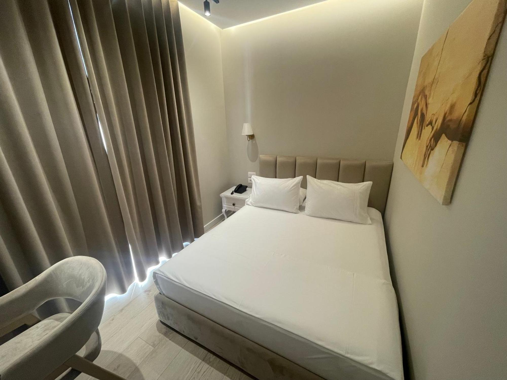 Seaside Hotel Vlore Luaran gambar